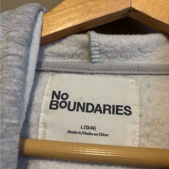 No Boundaries Gray Los Angeles Hoodie - Picture 2 of 3